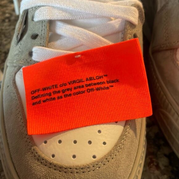Off-White Virgil Abloh Off Court 3.0 beige suede sneaker 39